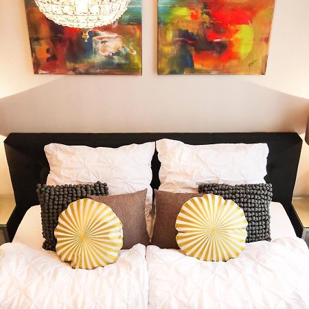 Comfort And Style In City Center With Ensuite Bathroom On Schaafenstrasse Colónia Exterior foto