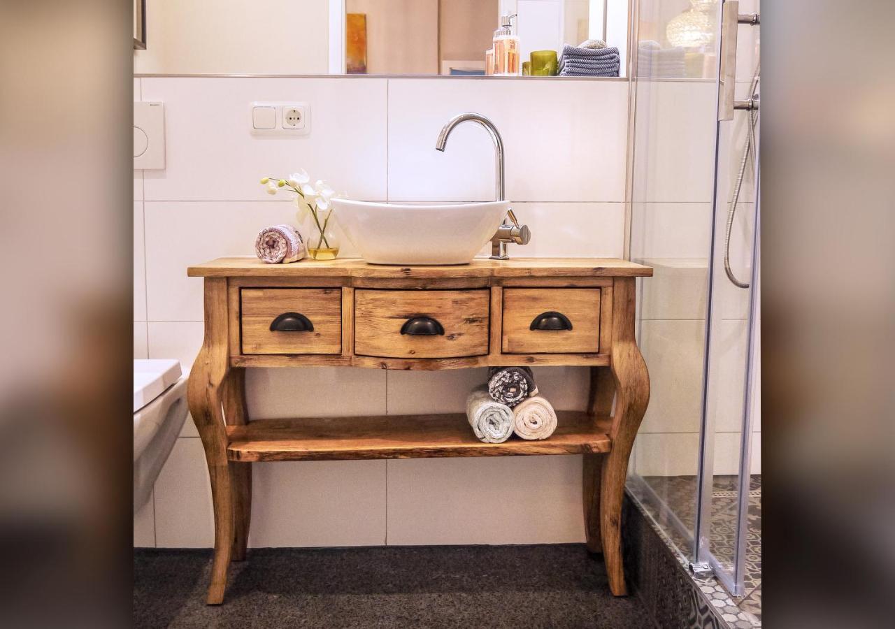 Comfort And Style In City Center With Ensuite Bathroom On Schaafenstrasse Colónia Exterior foto